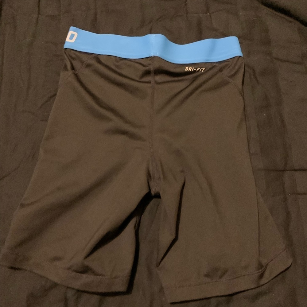 Nike Pro Women’s Size S Dri-Fit Spandex Compression Shorts 6” Inseam Black/Blue - Picture 3 of 5